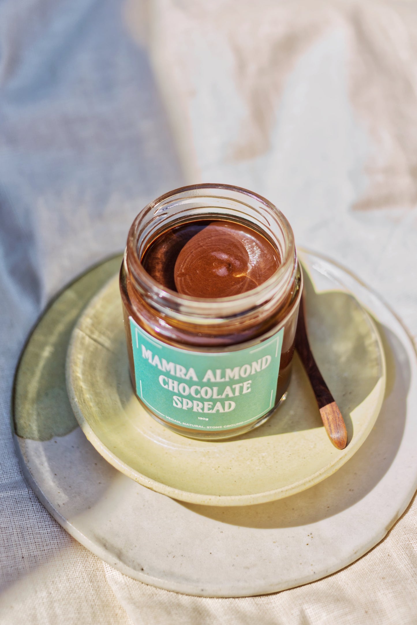 Mamra almond chocolate spread